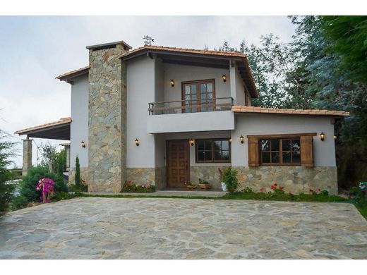 Casa de lujo en Macuto, Estado La Guaira