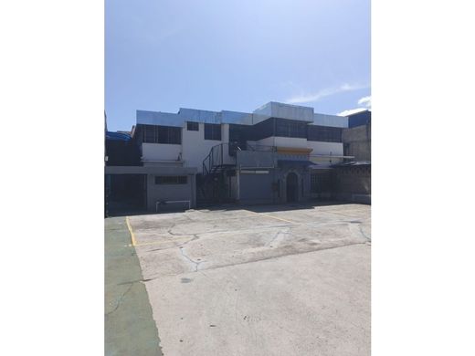 Luxury home in Nueva Caracas, Distrito Capital