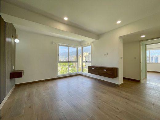 Apartment / Etagenwohnung in Nueva Caracas, Distrito Capital