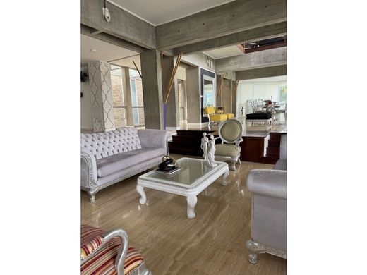 Daire Karakas, Municipio Libertador