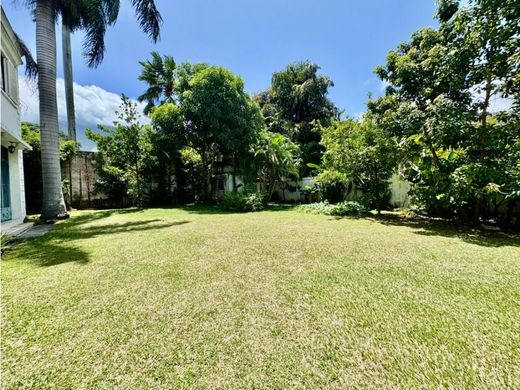 Arsa Karakas, Municipio Libertador