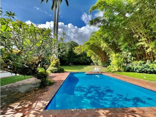 Luxury home in Nueva Caracas, Distrito Capital