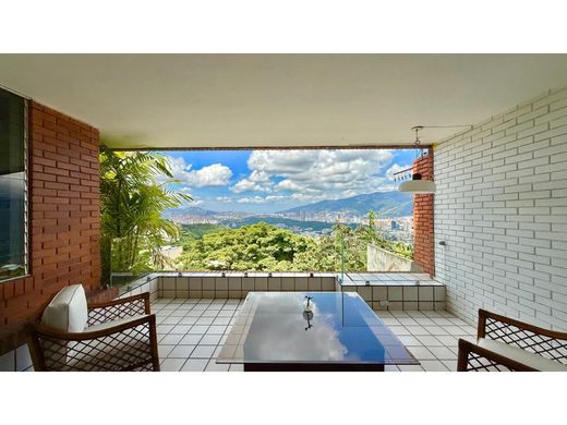 Luxury home in Nueva Caracas, Distrito Capital