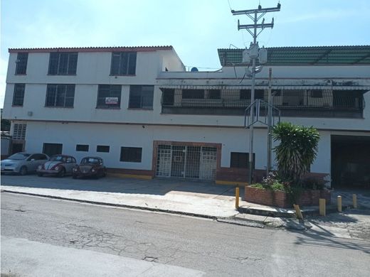 Wohnkomplexe in Maracay, Municipio Girardot