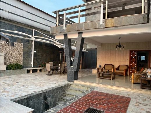 ‏בתי יוקרה ב  San Antonio de Los Altos, Municipio Los Salias