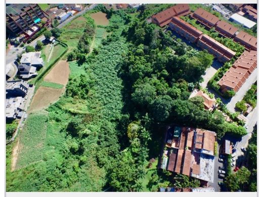 Grond in Caracas, Municipio Libertador