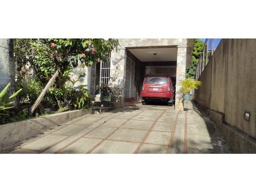 Lüks ev Karakas, Municipio Libertador