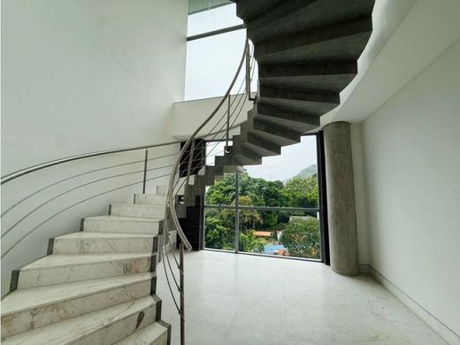 Appartamento a Nueva Caracas, Distrito Capital