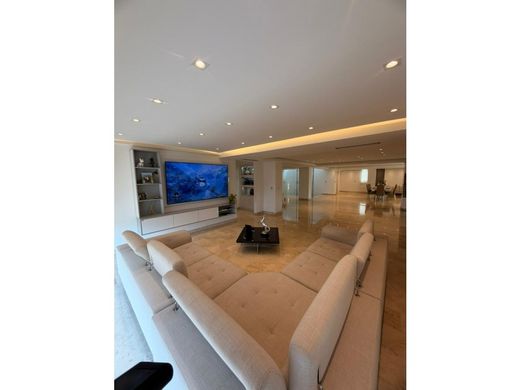 Ático en Nueva Caracas, Distrito Capital