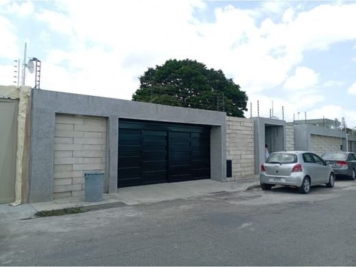 Luxury home in Nueva Caracas, Distrito Capital