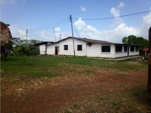 Ferme à Yaracal, Municipio Cacique Manaure