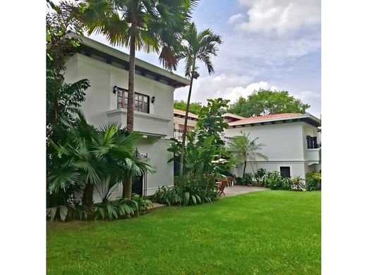 Luksusowy dom w Caracas, Municipio Libertador