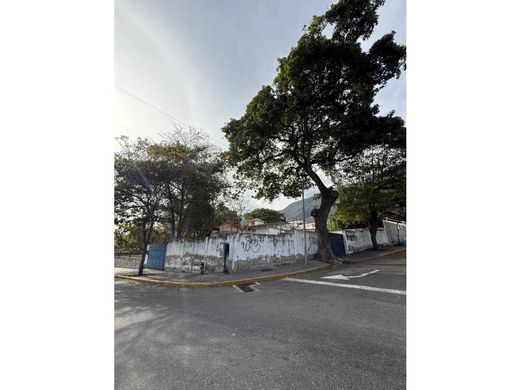 Land in Nueva Caracas, Distrito Capital