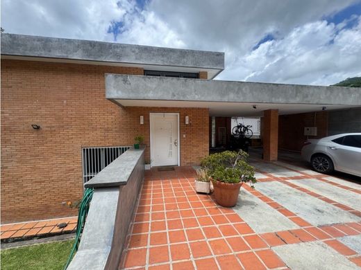 Luxury home in Nueva Caracas, Distrito Capital