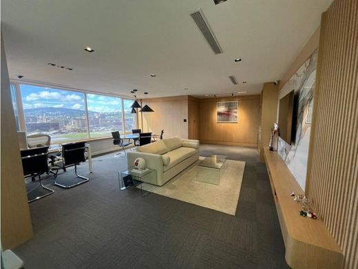 Ofis Nueva Caracas, Distrito Capital