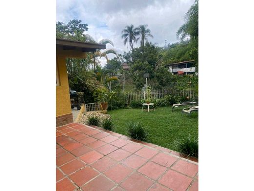 Luxury home in Nueva Caracas, Distrito Capital