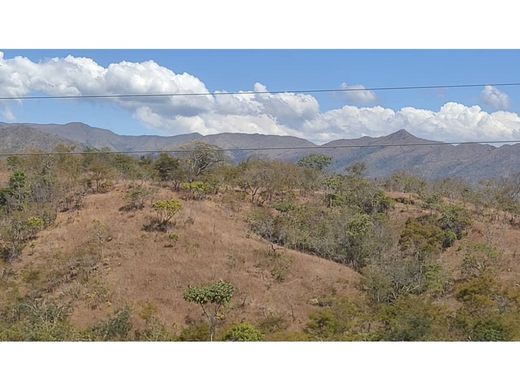 Grond in Valencia, Municipio Valencia