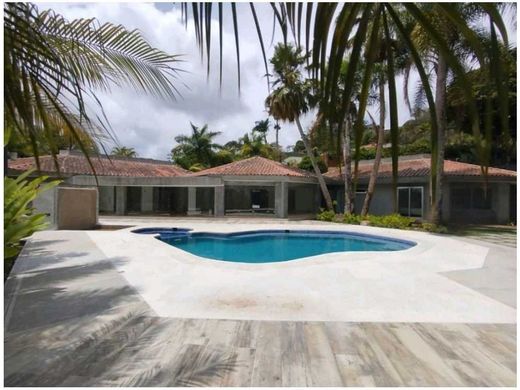 Luxury home in Nueva Caracas, Distrito Capital