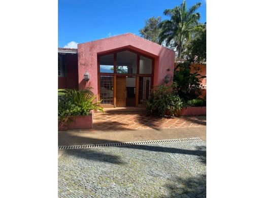 Luxury home in Nueva Caracas, Distrito Capital