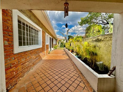 Luksusowy dom w Nueva Caracas, Distrito Capital