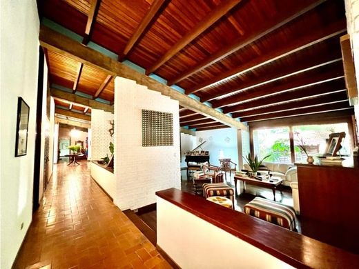 Luxus-Haus in Nueva Caracas, Distrito Capital