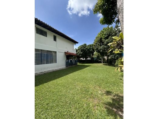 Luxe woning in Los Chorros, Estado Miranda