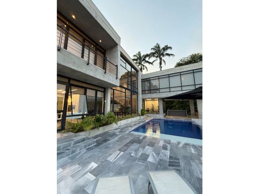 豪宅  卡拉卡斯, Municipio Libertador