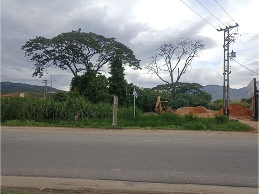 Terreno - Valência, Municipio Valencia