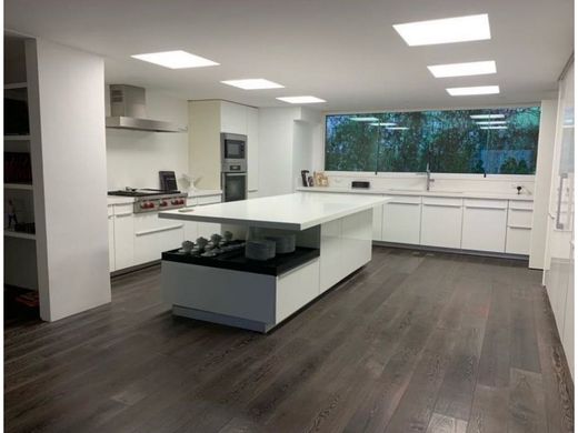 Daire Karakas, Municipio Libertador