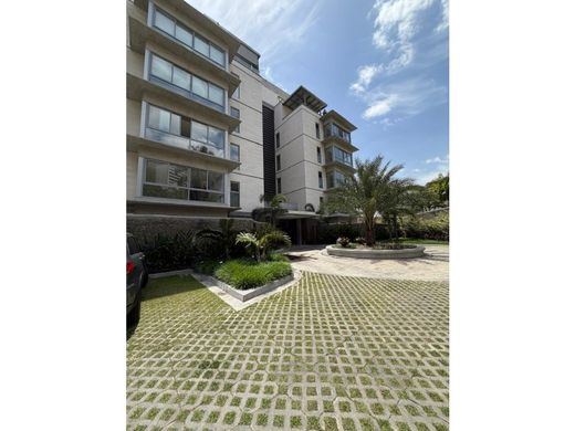 Piso / Apartamento en Nueva Caracas, Distrito Capital