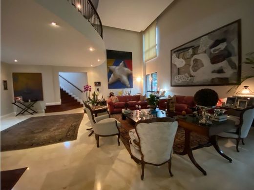 Apartment in Nueva Caracas, Distrito Capital