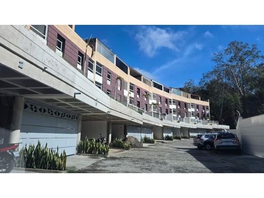 Luxus-Haus in Nueva Caracas, Distrito Capital