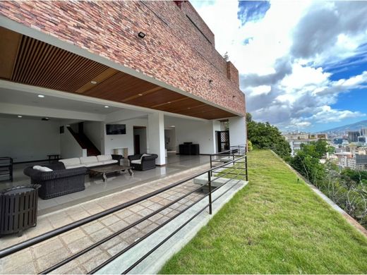 Luxury home in Nueva Caracas, Distrito Capital