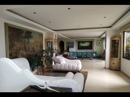 Apartment in Nueva Caracas, Distrito Capital