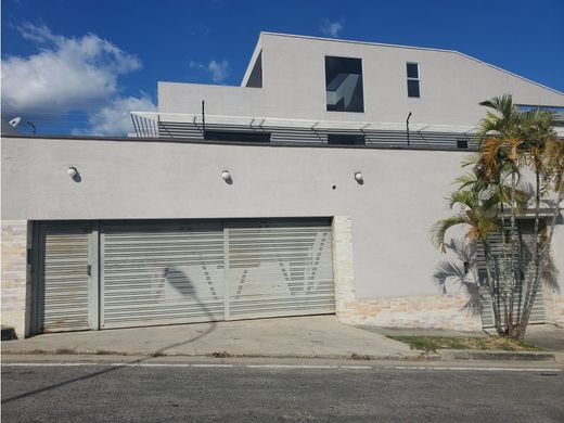 Lüks ev Karakas, Municipio Libertador