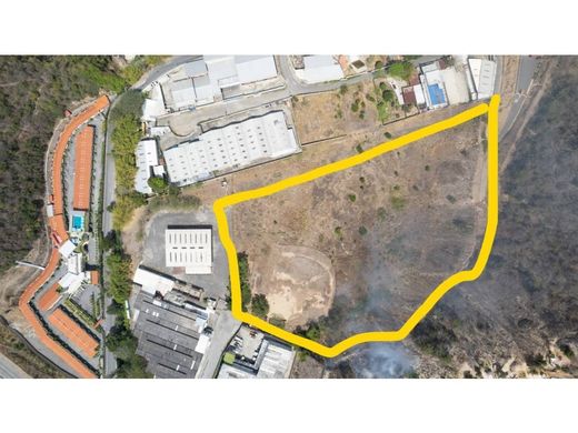 Land in Guarenas, Municipio Plaza