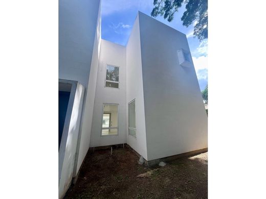 Luxury home in Nueva Caracas, Distrito Capital