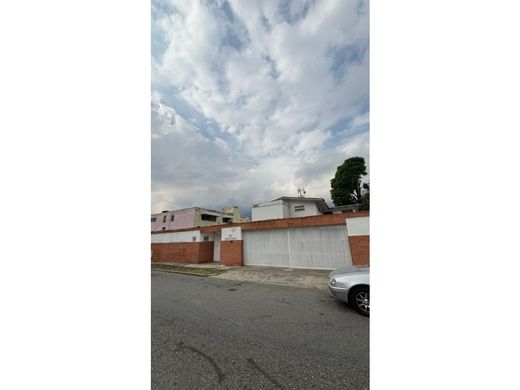 Luxury home in Nueva Caracas, Distrito Capital