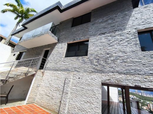 Luxus-Haus in Nueva Caracas, Distrito Capital