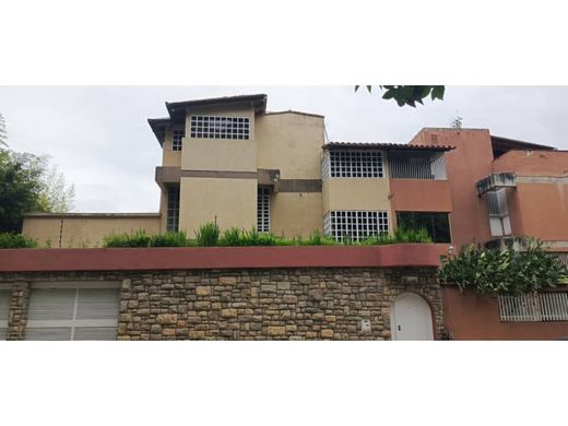 Luxury home in Guarenas, Municipio Plaza