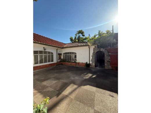 Luxus-Haus in Nueva Caracas, Distrito Capital