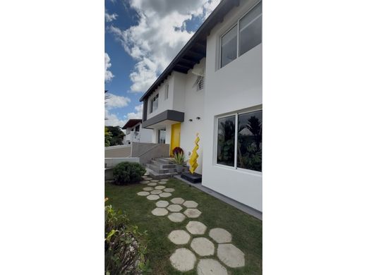 Luksusowy dom w Caracas, Municipio Libertador