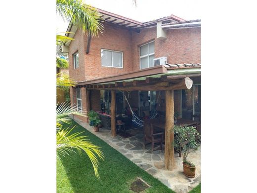 Luxus-Haus in Nueva Caracas, Distrito Capital