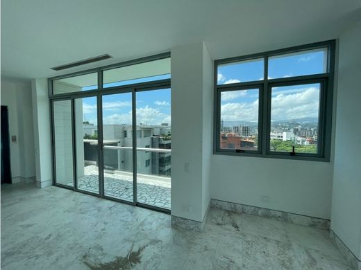 Penthouse Karakas, Municipio Libertador