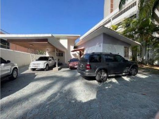 Luxury home in Nueva Caracas, Distrito Capital