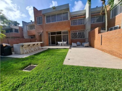 Maison de luxe à Nueva Caracas, Distrito Capital