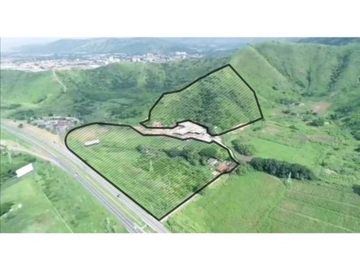 Land in Turmero, Municipio Santiago Mariño