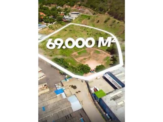 Land in Guarenas, Municipio Plaza