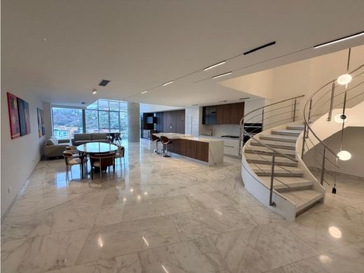 Piso / Apartamento en Nueva Caracas, Distrito Capital