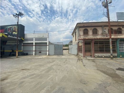 Land in Turmero, Municipio Santiago Mariño